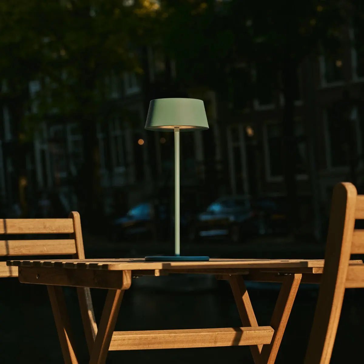Hugo Amsterdam Blå Sladdlös Bordslampa