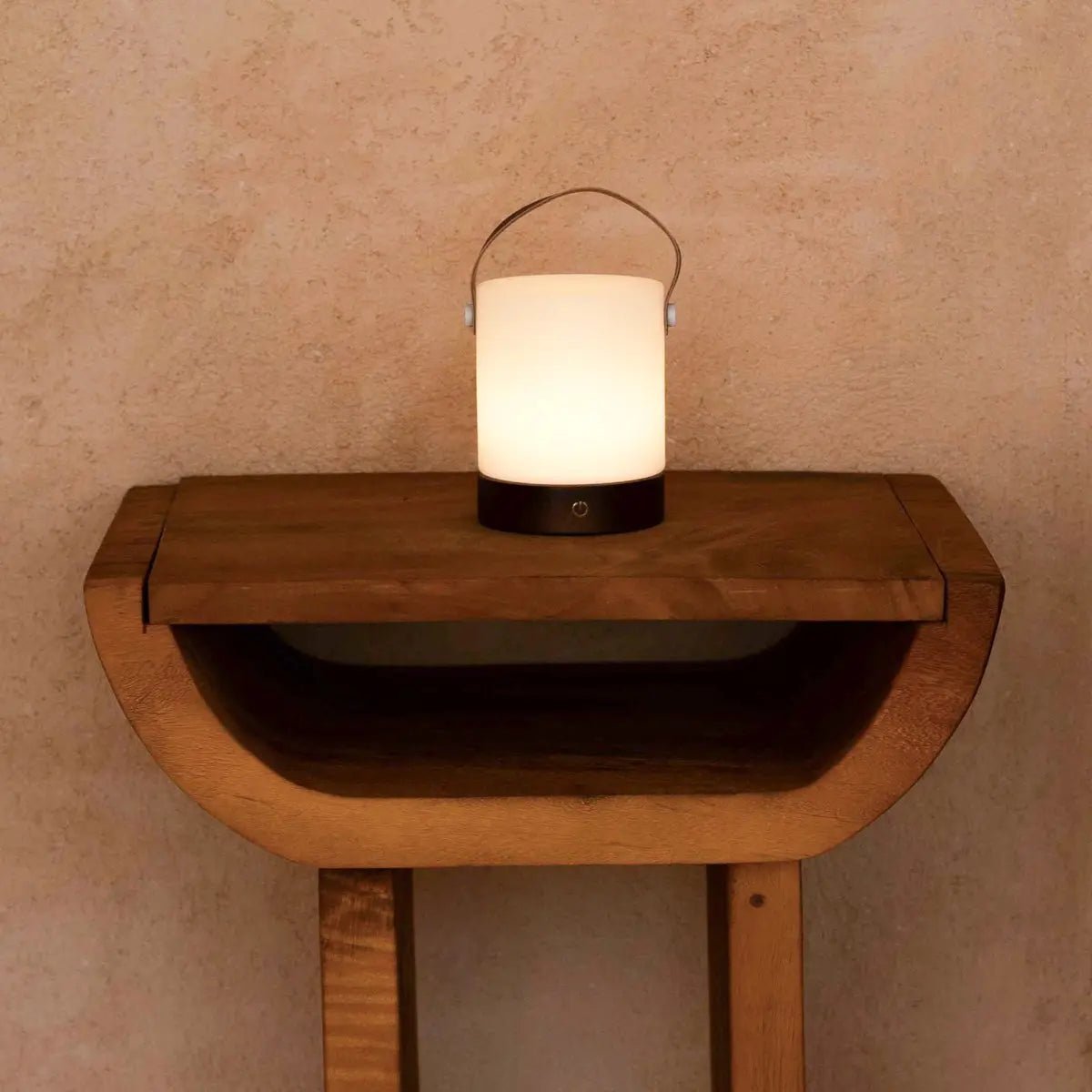 Bordslampa i Trä Avery Mörkbrun
