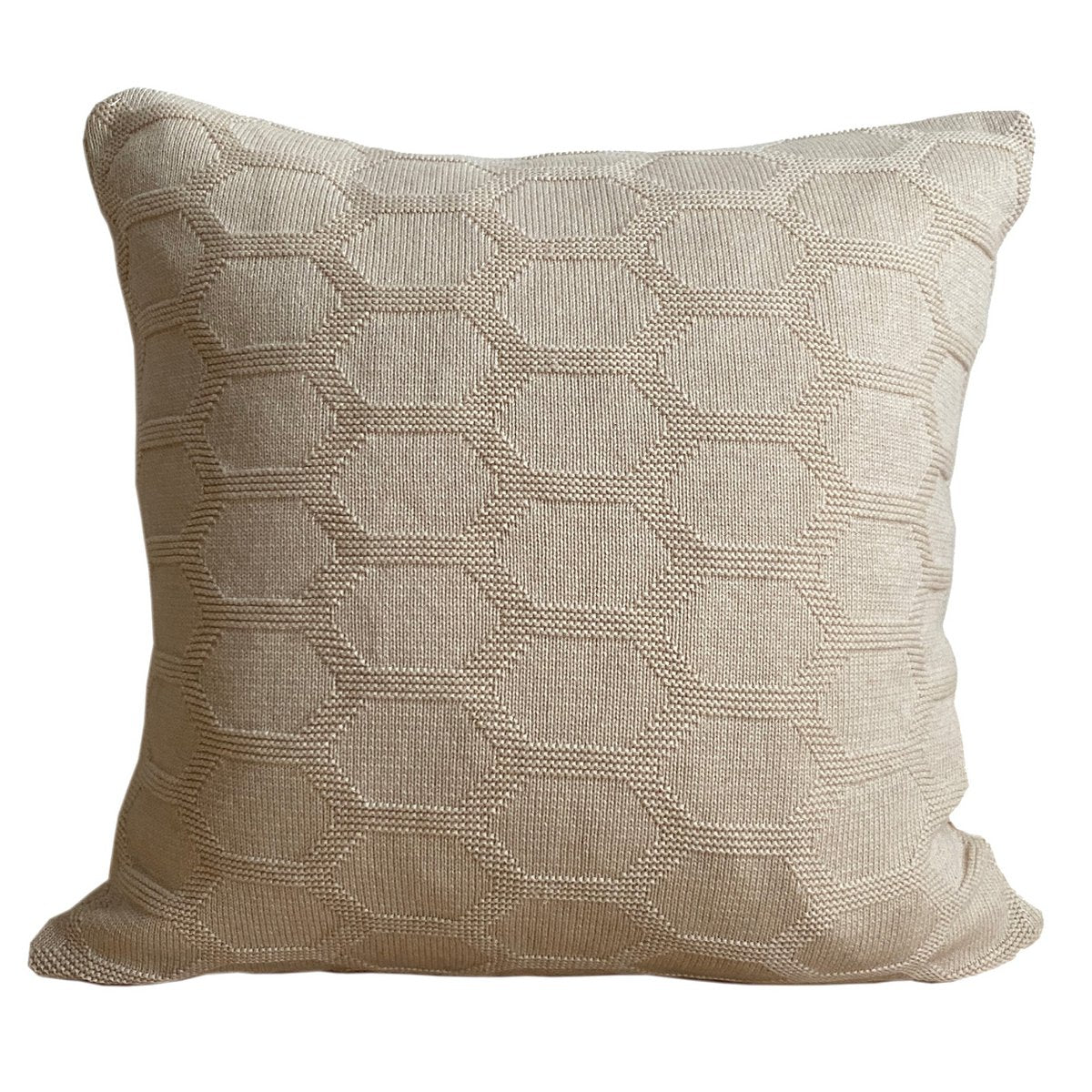 Stickad Kudde Herdis, Hexagon Beige